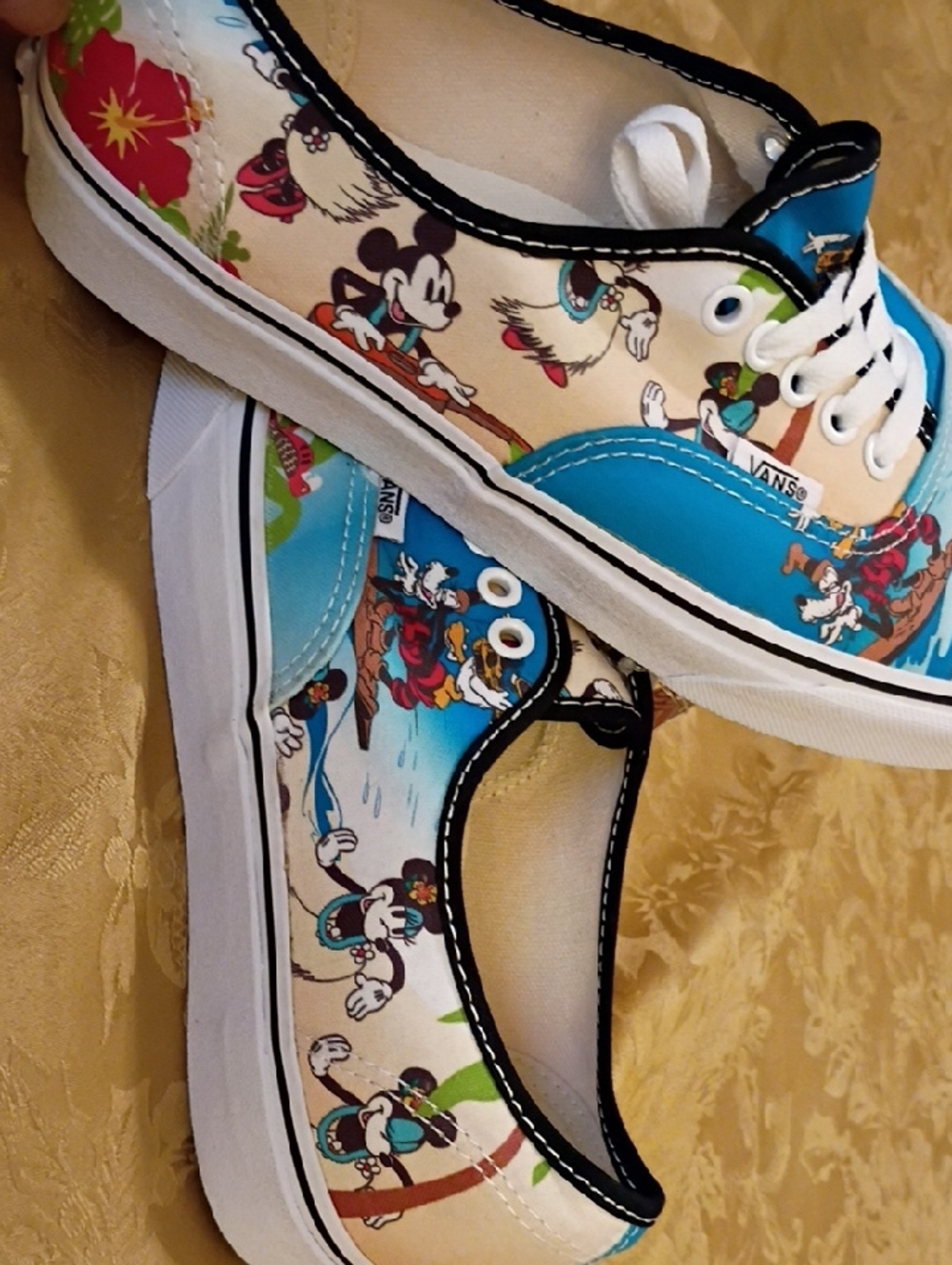 VANS Limited Edition Mickey Mouse Hawaii - Blue/White Men's 8.0 Woman's 9.5 - Picture 14 of 14
